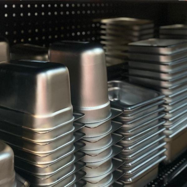 Hotel Pans & Baking Trays