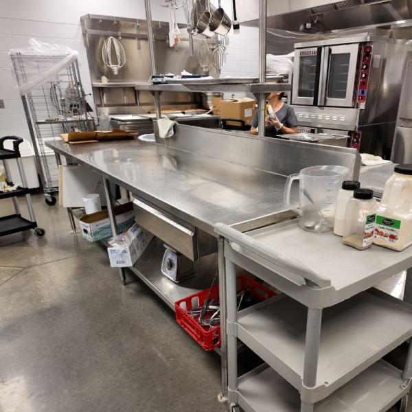 Commercial Worktables